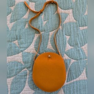 Lindquist Object Eggi In Marigold